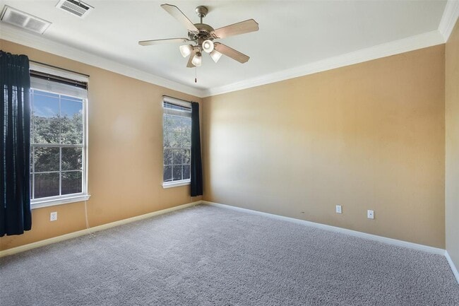 Building Photo - 8518 Cahill Dr