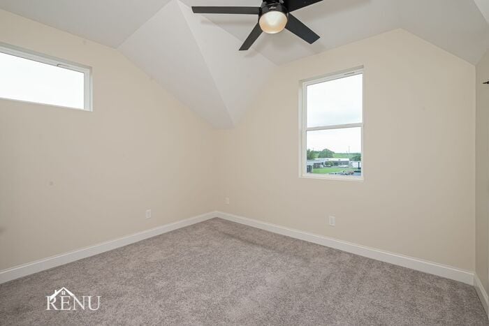 Building Photo - 5761 Sofias Cir