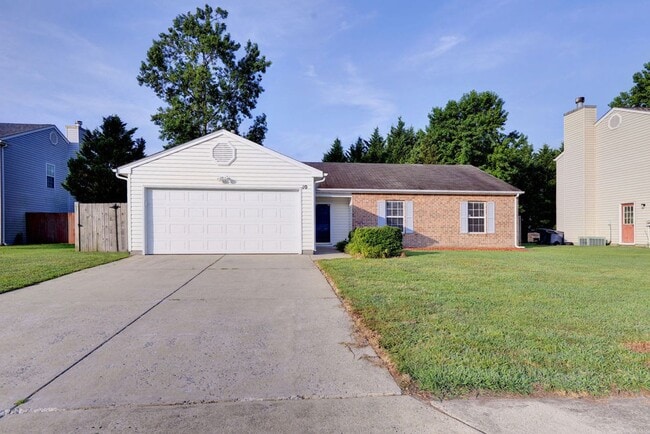 Building Photo - Spacious Rancher in Quiet Cul-de-sac