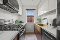 Building Photo - 2814 Sichel St