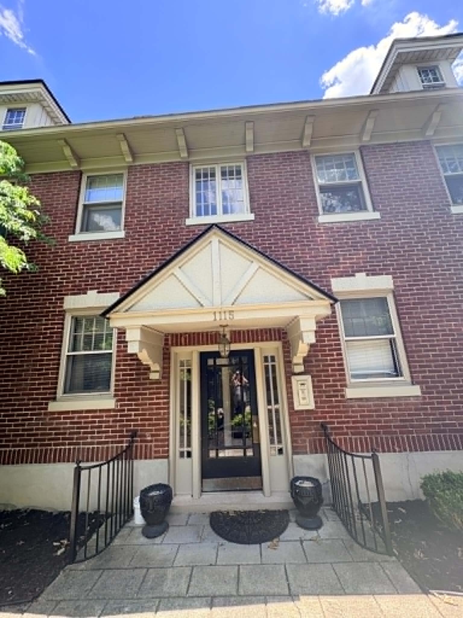 Building Photo - 1115 Ray Ave