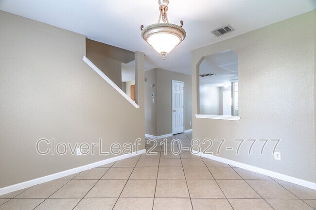 Building Photo - 4011 Bulverde Pkwy