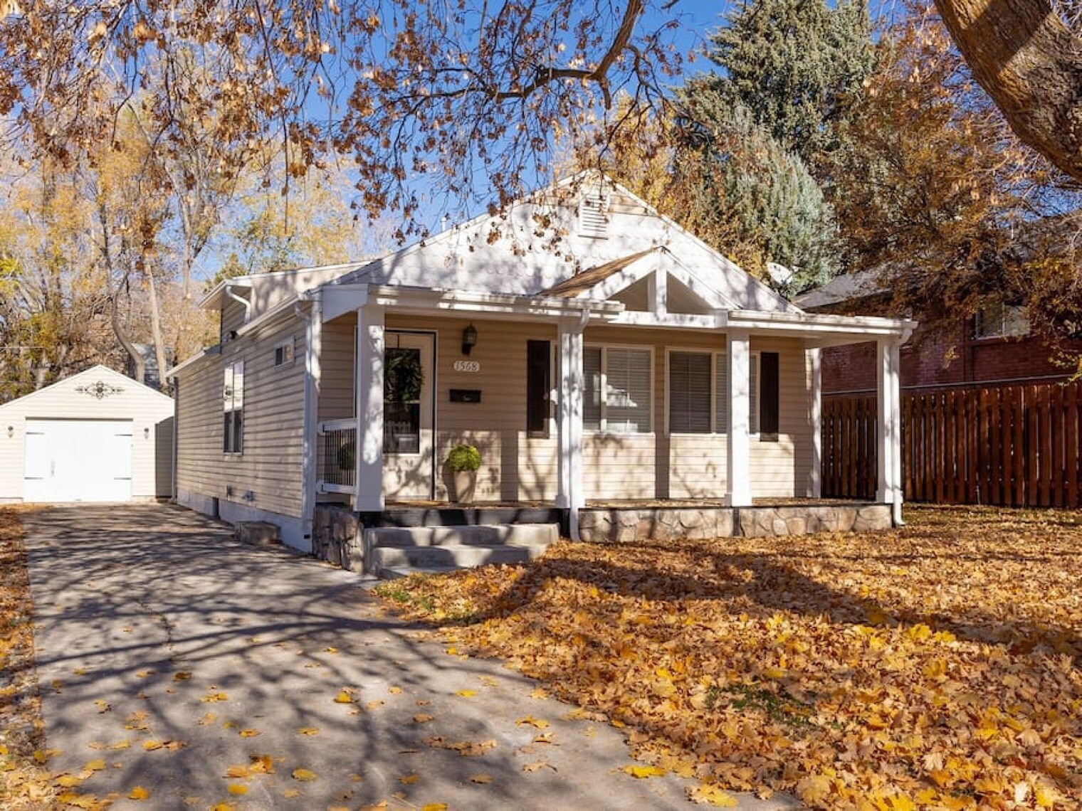 Building Photo - 1568 Cahoon St