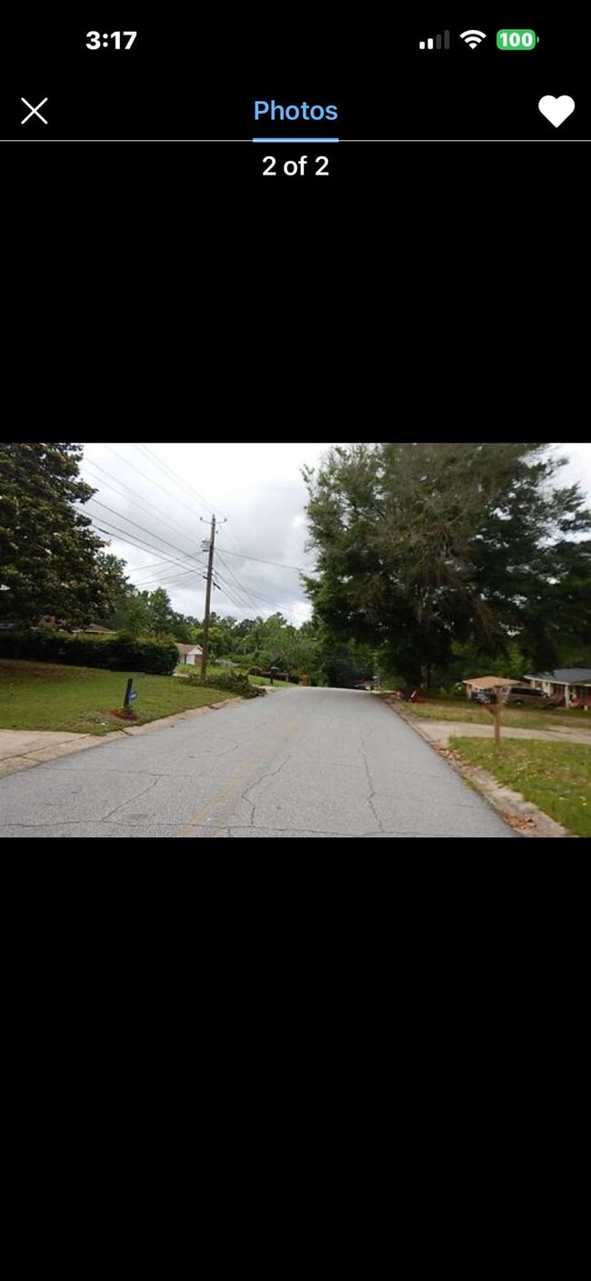 Building Photo - 1423 Hagan Dr