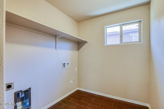 Building Photo - 6692 Boulder Canyon Ln