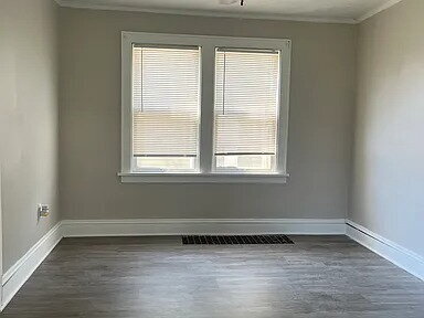 Building Photo - newly updated 3 Bedroom 1 Bath