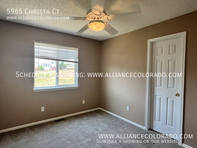 Building Photo - 5965 Christa Ct