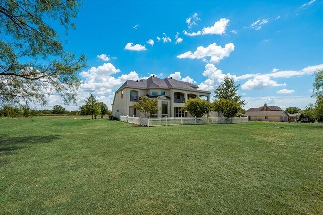 Building Photo - 1271 Carl Dr