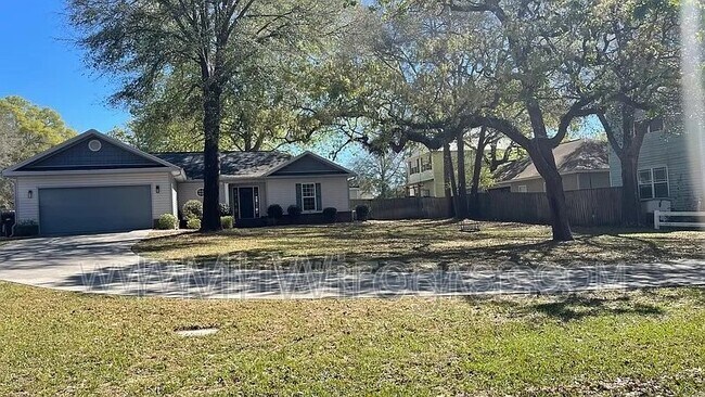 Building Photo - 628 Joe Bruer Rd