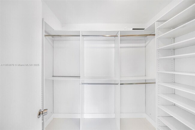 Building Photo - 5600 Collins Ave