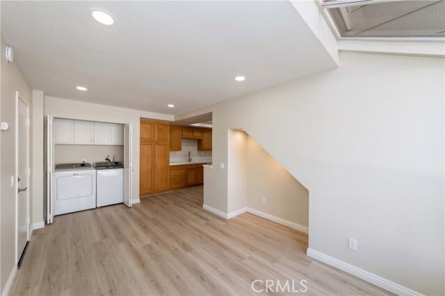 Building Photo - 2182 Avocado Dr