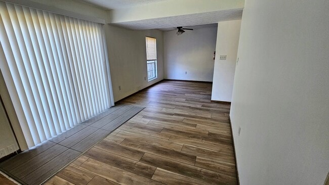 Building Photo - 7964-7966-7966 Goldsmith Dr