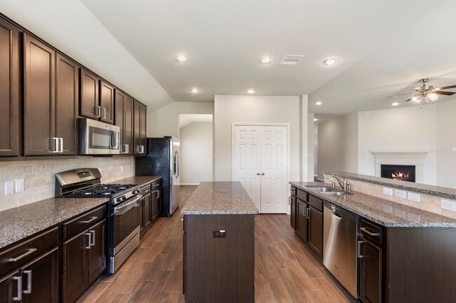 Building Photo - 10158 N Whimbrel Cir