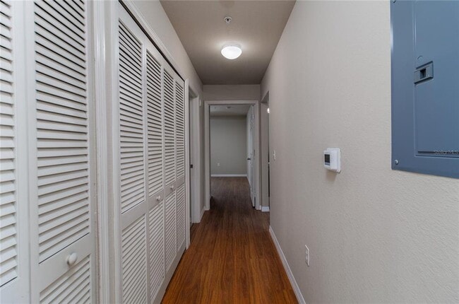 Building Photo - 5500 Rosehill Rd