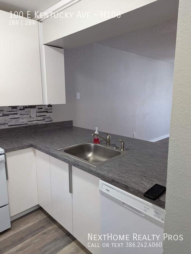 Building Photo - 100 E Kentucky Ave