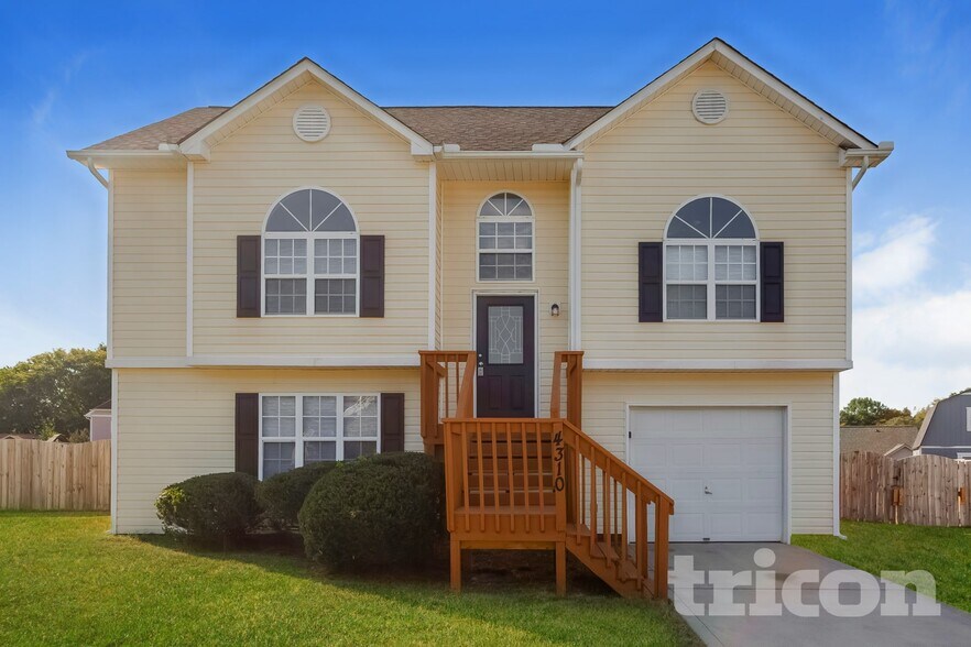 Building Photo - 4310 Windjammer Ct SW