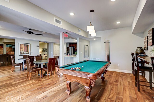 Building Photo - 627 Deep Valley Dr