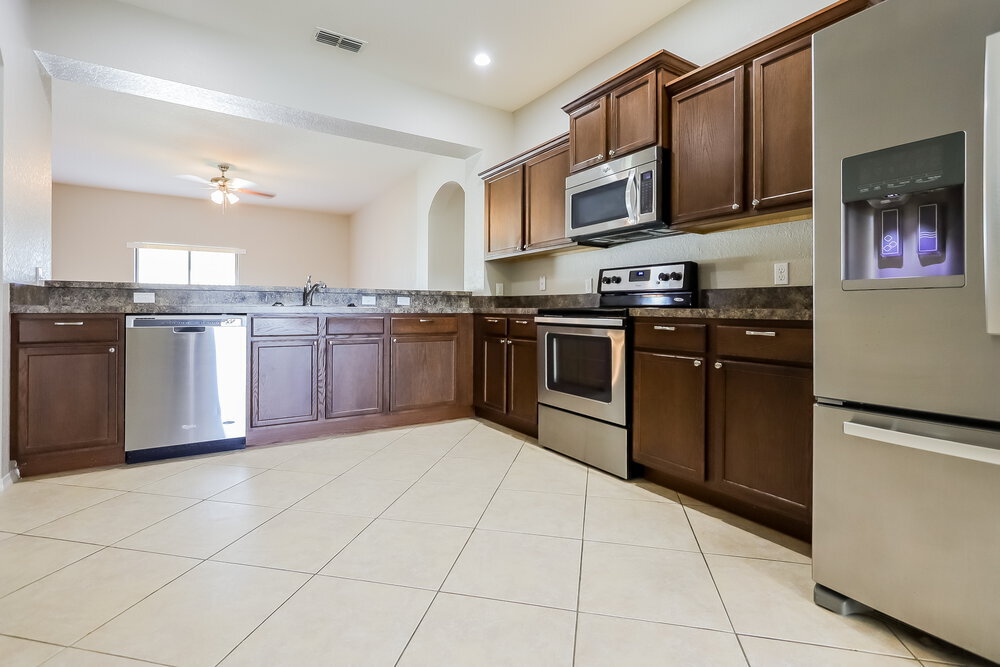 Building Photo - 5728 Woodruff Way