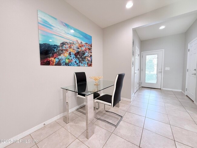 Building Photo - 14316 Dovewind Ct