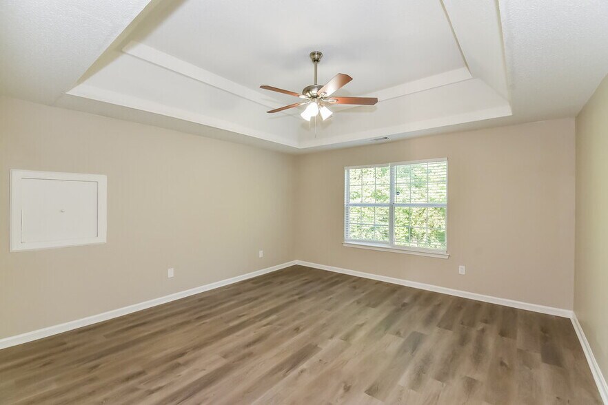 Building Photo - 4410 Reserve Hill Crossing