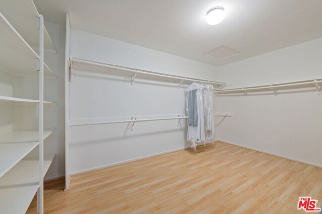 Building Photo - 1631 Michael Ln