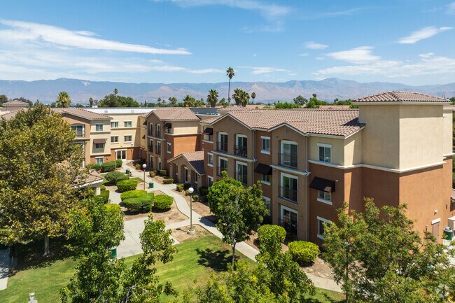 Building Photo - Loma Linda Terrace