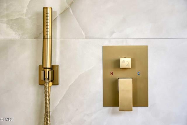 Building Photo - 7046 Murietta Ave