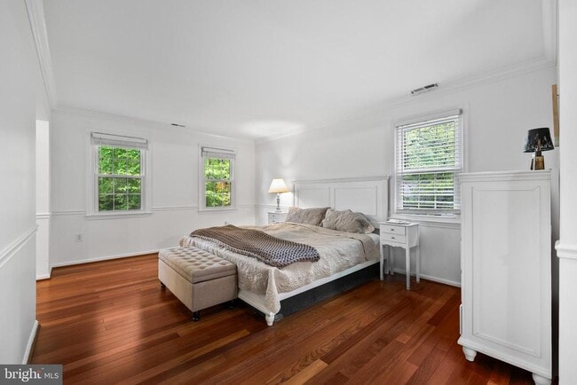 Building Photo - 7362 Clifton Rd