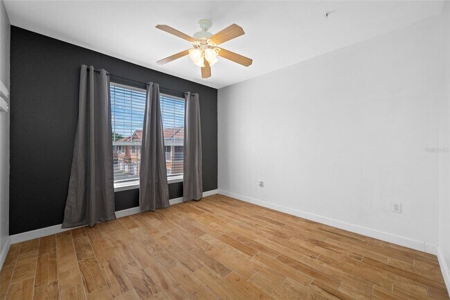 Building Photo - 5000 Culbreath Key Way