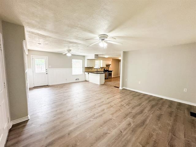 Building Photo - 6461 Danbury Ln