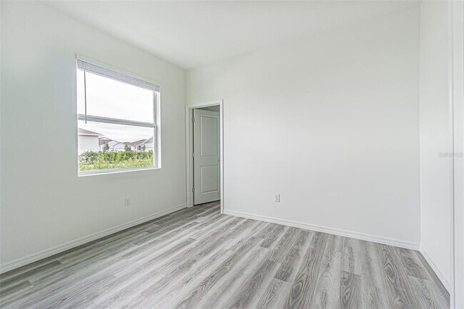 Building Photo - 31423 Paper Birch St