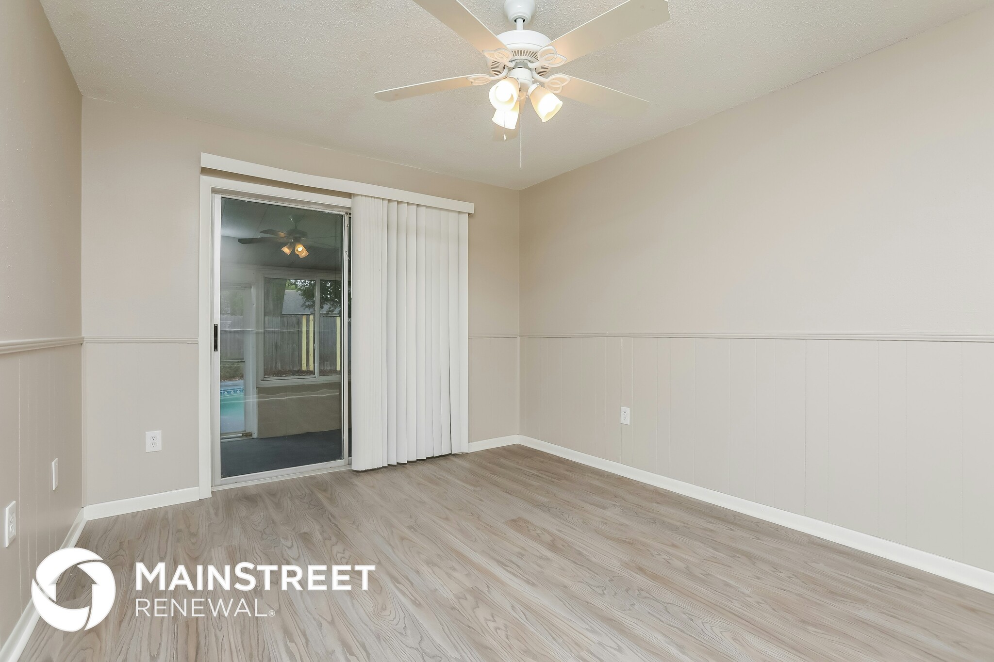 Building Photo - 605 Applewood Ave