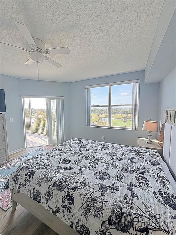 Building Photo - 1200 Country Club Dr