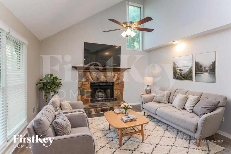 Building Photo - 5417 Hulsey Cir