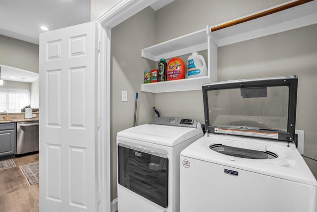 Building Photo - 575 S Virginia Hills Dr