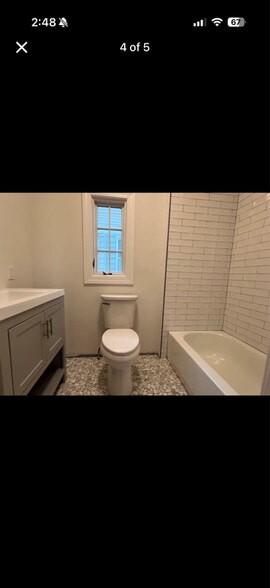 Building Photo - 63 Hickory St