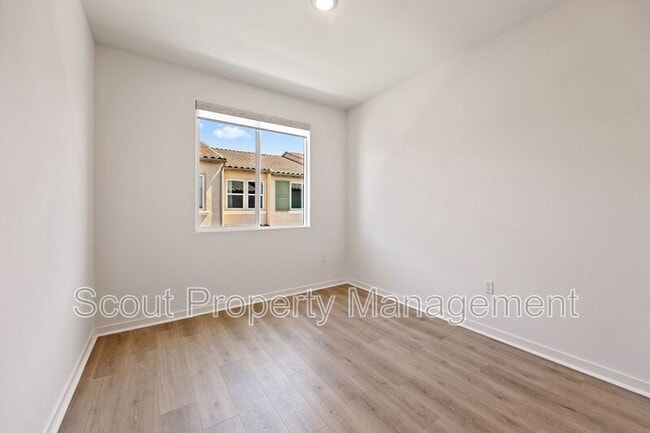 Building Photo - 39529 Tannat Dr
