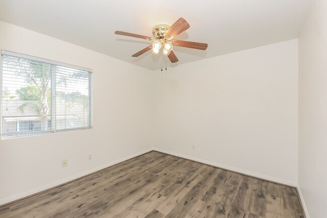 Building Photo - 26831 Rancho Serena St