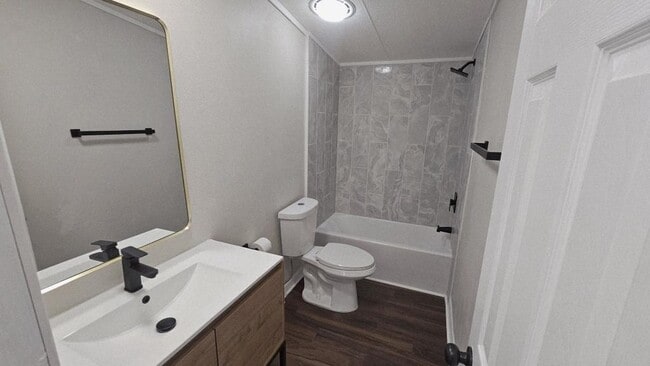 Building Photo - 2620 Indigo Ave