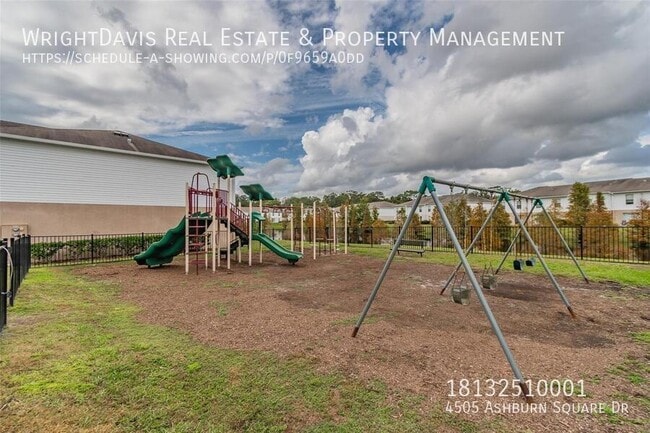 Building Photo - 4505 Ashburn Square Dr