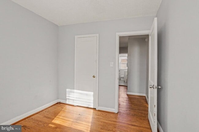 Building Photo - 1123 Elbank Ave