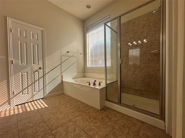 Building Photo - 2692 Deer Hollow Dr