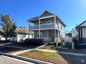 Building Photo - New & Modern Beach Like Home - 2/2.5 - Cas...