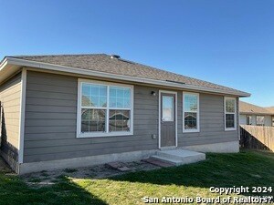 Building Photo - 1422 Dove Bend