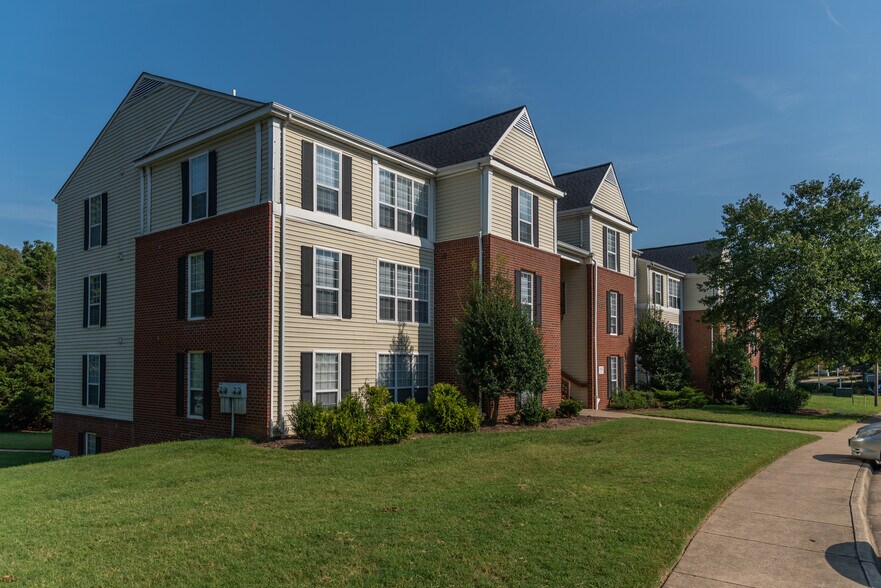 Townsend Square 1100 Townsend Blvd Fredericksburg VA 22401