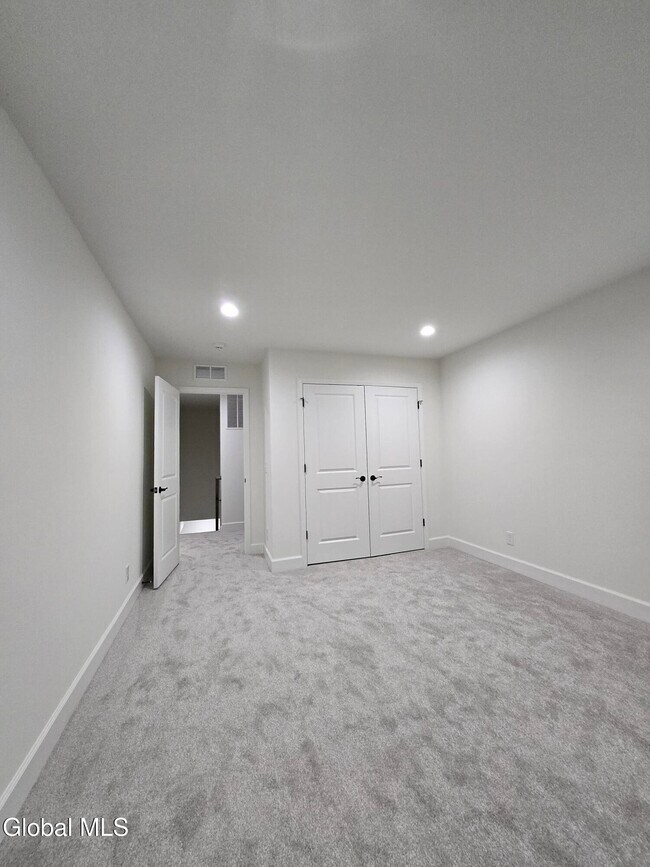 Building Photo - 54 Priddle Ln