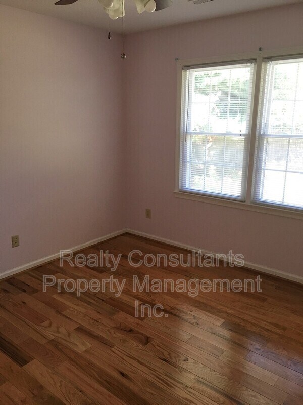 Building Photo - 3310 Mill Spring Ct