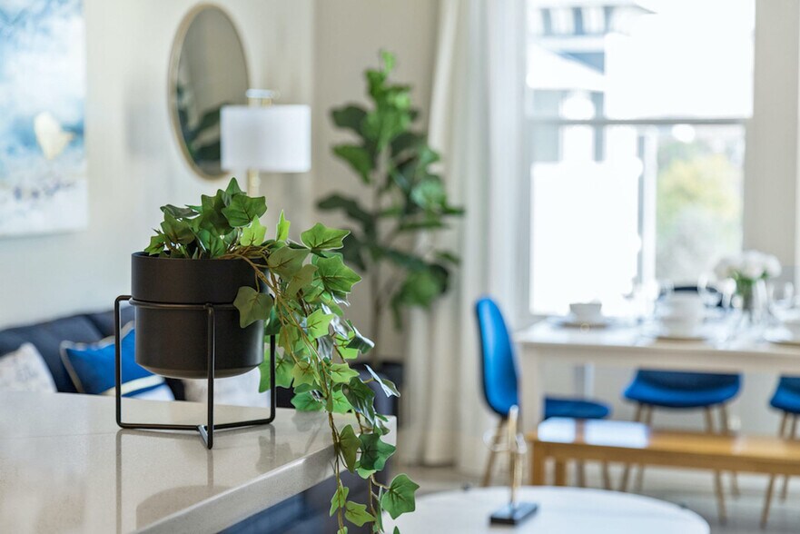 Building Photo - 375 Harbour Cove Dr