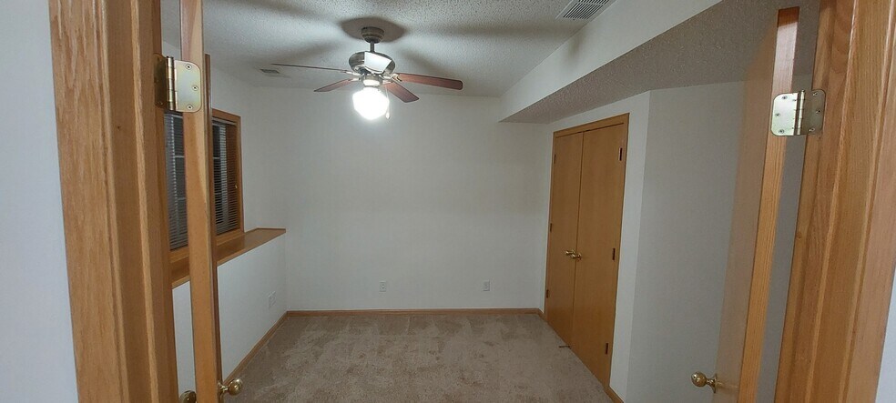 Building Photo - 21354 Idaho Ave