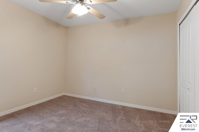 Building Photo - 13 Zinnia Trail